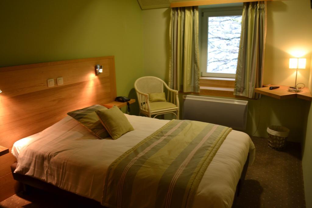 Golf & Hotel De Falnuee Mazy Room photo